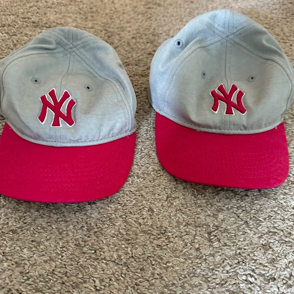Infant girl Yankee hat